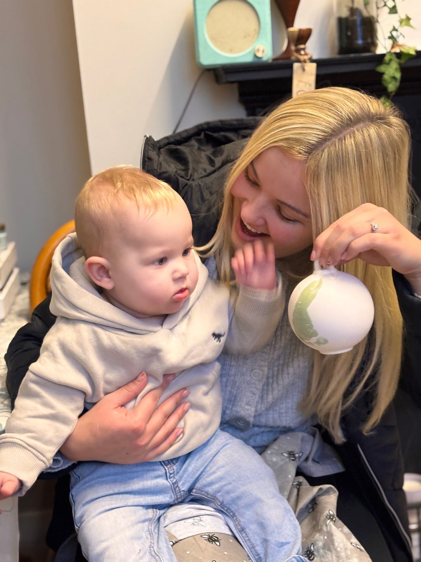 Print and stay - Drop in baby cafe sessions - Book here